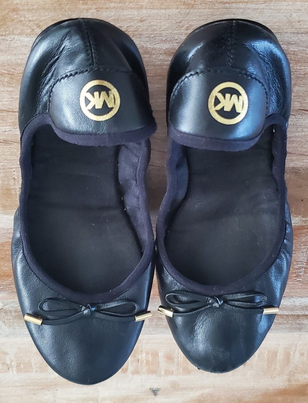 Michael Kors Black Leather Scrunch Ballet Flats Size 9.5 - Bow Detail